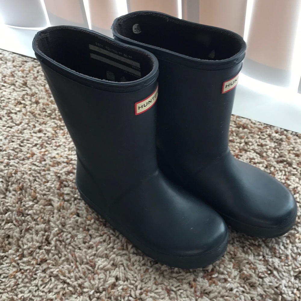 Navy blue Hunter boots size 10 used see pictures